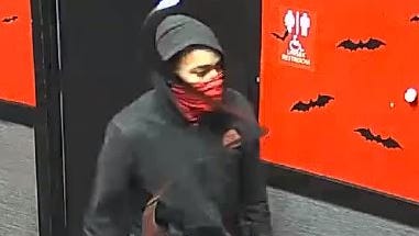 Man armed with gun robs Gastonia Pizza Hut