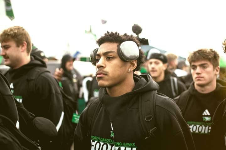 Live box score: UND vs. North Dakota State, 1 p.m.