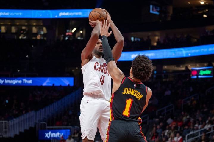 Jalen Johnson’s triple-double leads Hawks to 130-123 victory over Cavaliers in NBA Cup game – Winnipeg Free Press