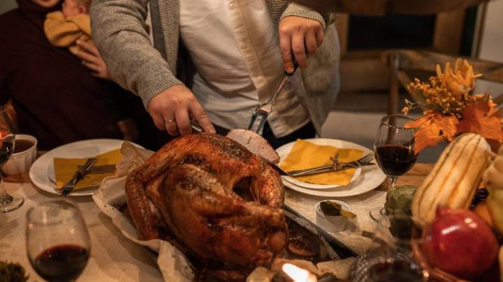 La encuesta anual muestra un descenso del coste de la cena de Acción de Gracias para 2025