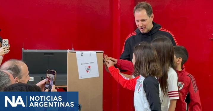 “Para hacer una inversión no hace falta tener una sociedad anónima” consideró Brito, presidente de River