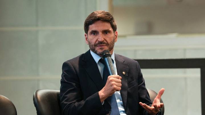 La doble señal de Santa Fe antes de la reforma tributaria