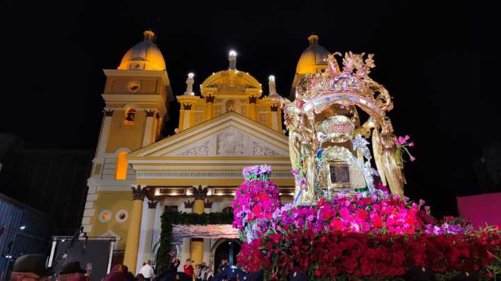 Maduro conmemora a la Virgen de Chiquinquirá: "Elevamos nuestras plegarias para que su manto sagrado interceda por Venezuela"