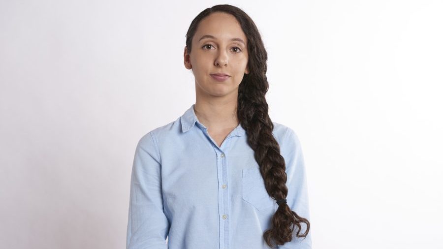 7 Signs that Mennonite Man is Just Not that Into You