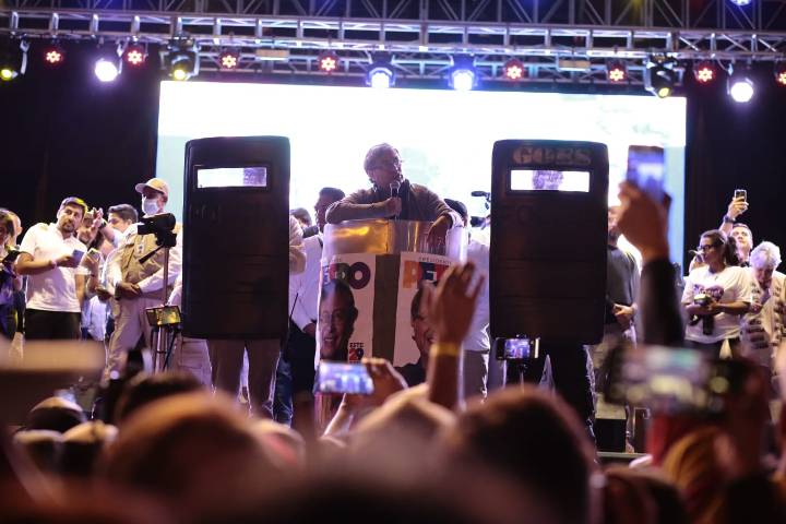 CNE entra a definir esta semana sanción a campaña Petro por sobrepasar topes electorales