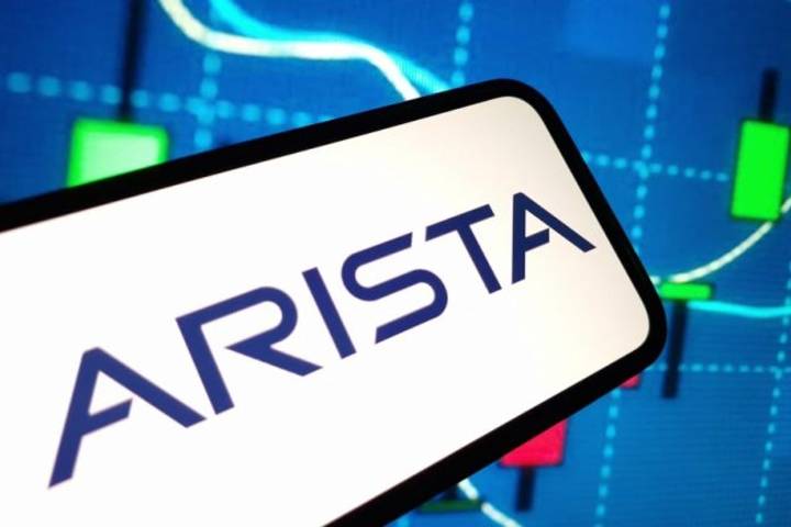 ANET Stock Price Prediction 2025, 2026 & 2030: Analyst Targets & Quantum Computing Outlook • Benzinga