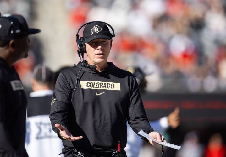 Deadspin | Report: Colorado demotes offensive coordinator Pat Shurmur