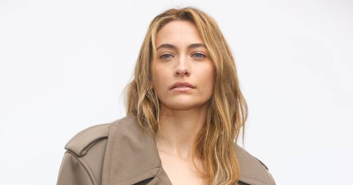 Paris Jackson Reveals That Drugs Burned a Hole in Her Nose