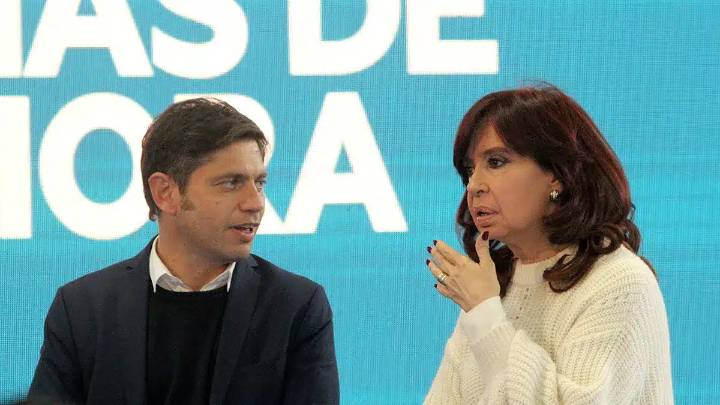 Una nueva encuesta enfrentó a Cristina Kirchner y Axel Kicillof: el 80% responsabiliza a la expresidenta por la derrota del PJ