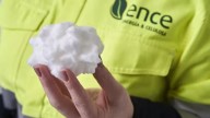 Ence inicia la homologación de su primera línea de producción de celulosa fluff en la biofábrica de Navia