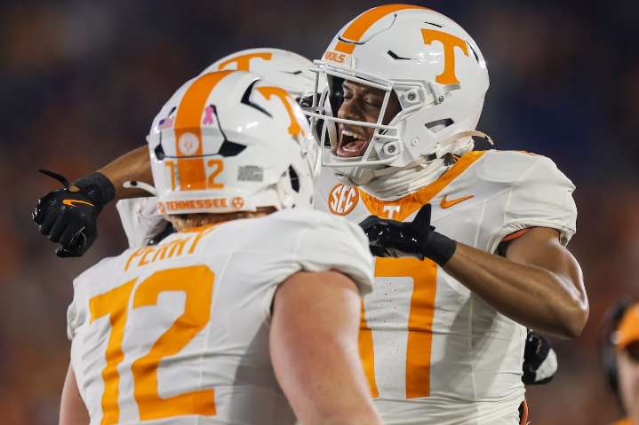 Tennessee vs. Florida: Prediction and picks for SEC clash in NCAAF Week 13