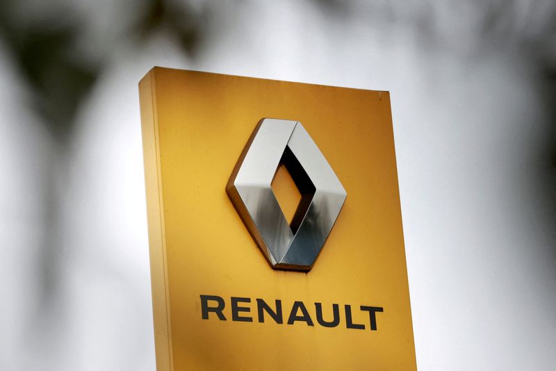 Exclusive-Renault seeking Chinese rare-earth-free motor supplier, sources say