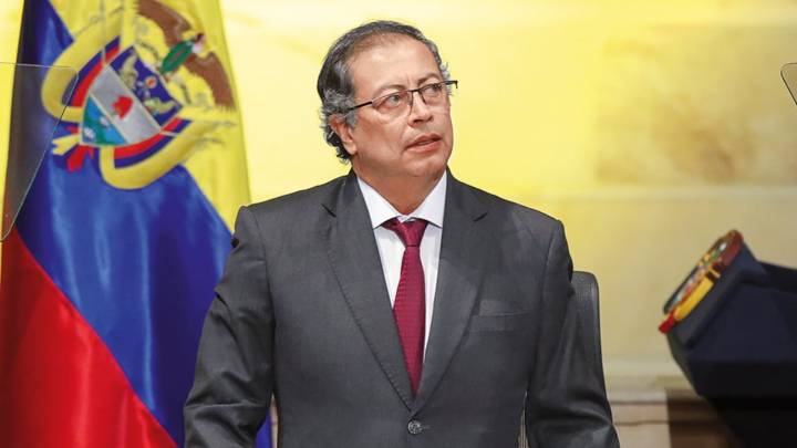 “Petro ganó las elecciones con trampa”: tormenta política tras sanción a su campaña presidencial