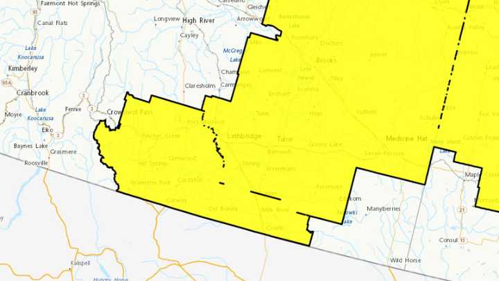 Snowfall warning, fog advisory issued for parts of southern Alberta