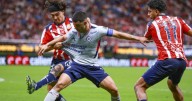 Dónde ver EN VIVO y GRATIS el partido Chivas vs Cruz Azul de cuartos de final de ida del Apertura 2025