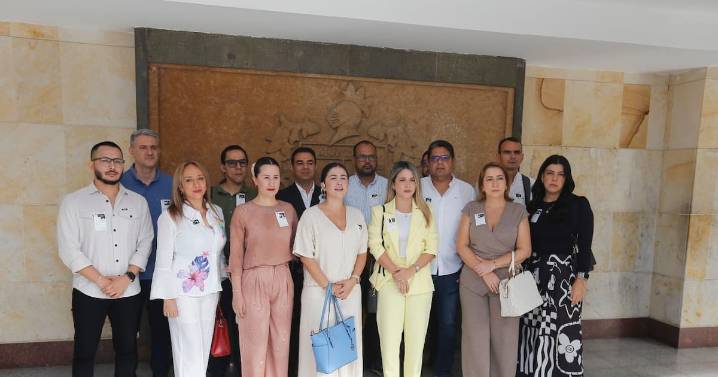 Exsecretarios declarados insubsistentes llegaron a la Alcaldía de Bucaramanga