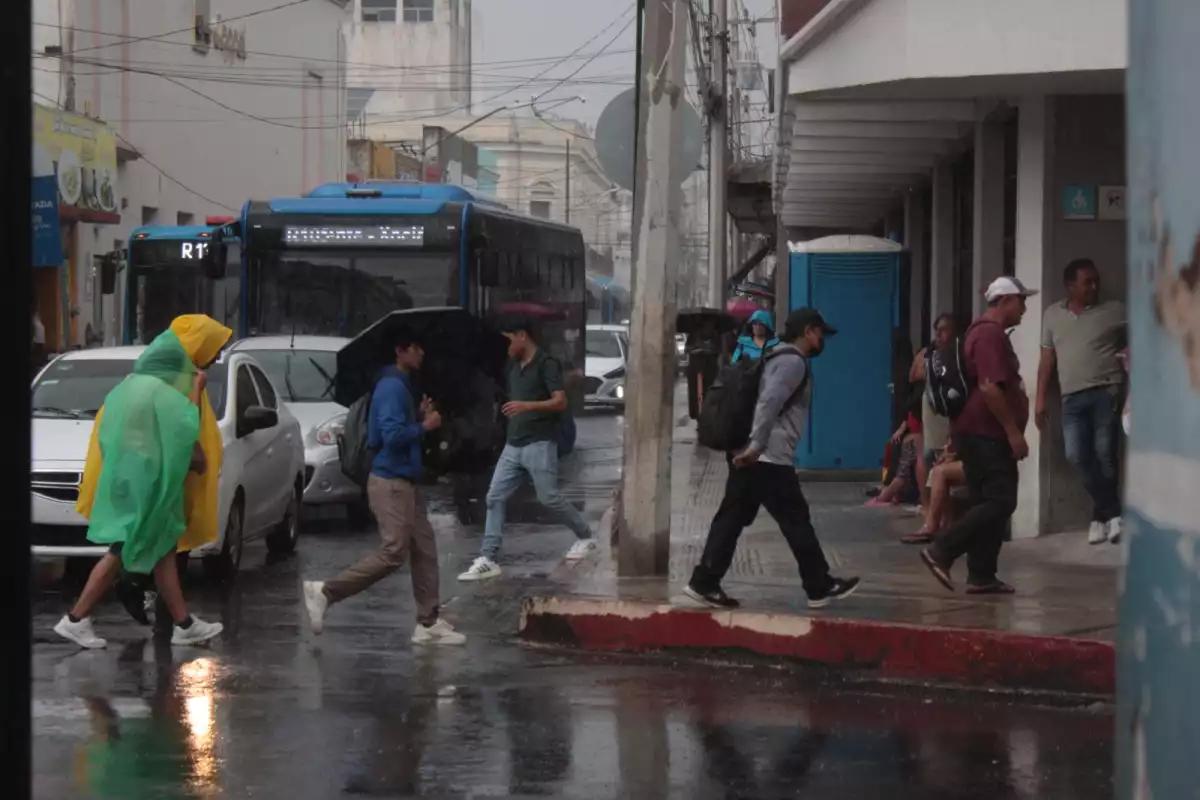Clima en Yucatán 5 de noviembre: Onda Tropical 40 dejará lluvias este miércoles