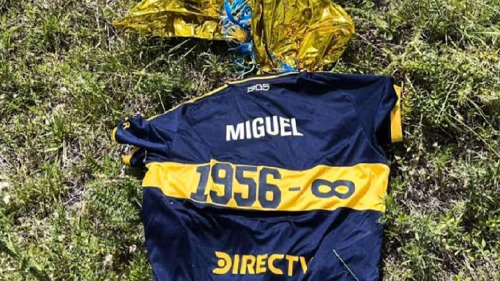El impensado lugar en donde cayó la camiseta que Boca lanzó al cielo por Miguel Ángel Russo