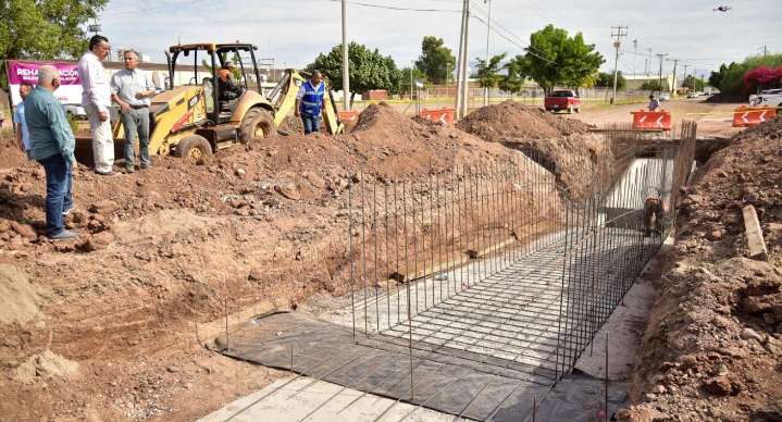 Supervisa alcalde Javier Lamarque modernización de calles en el oriente y sur de Cajeme