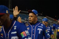 Rafael Cova a sus 43 años, consigue un nuevo salvado en su carrera y llega a los 300 ponches