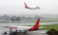 SpiceJet posts ₹633 cr loss in Q2 but fleet expansion hints at a revival