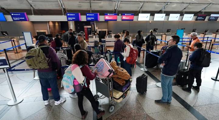 ALERTA en Estados Unidos: Dos PODEROSAS tormentas amenazan los viajes de 82 millones de personas durante Acción de Gracias