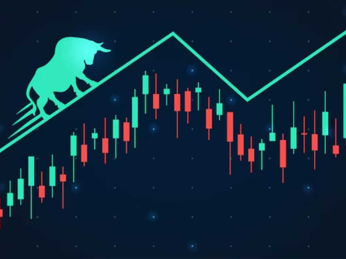 Closing Bell: Sensex, Nifty end flat amid volatile trade; Metals, Realty shine