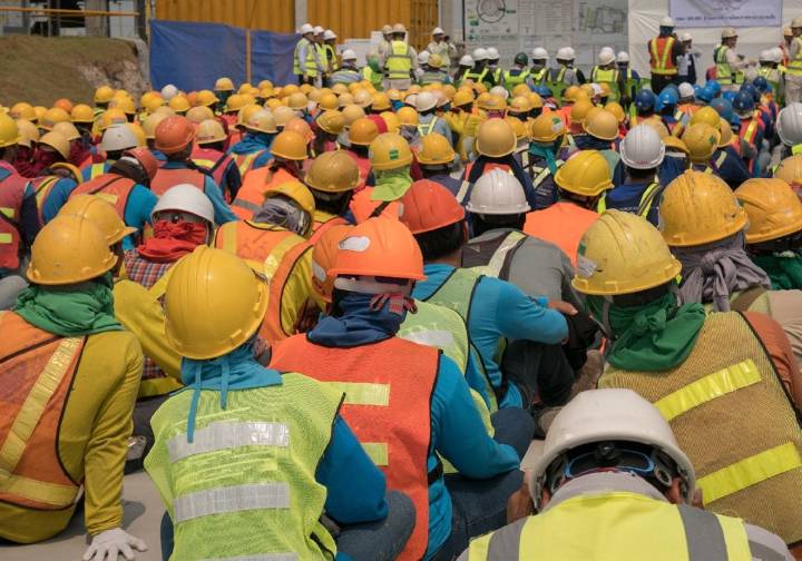 Adrian Wooldridge: Who loses and who wins as AI grows