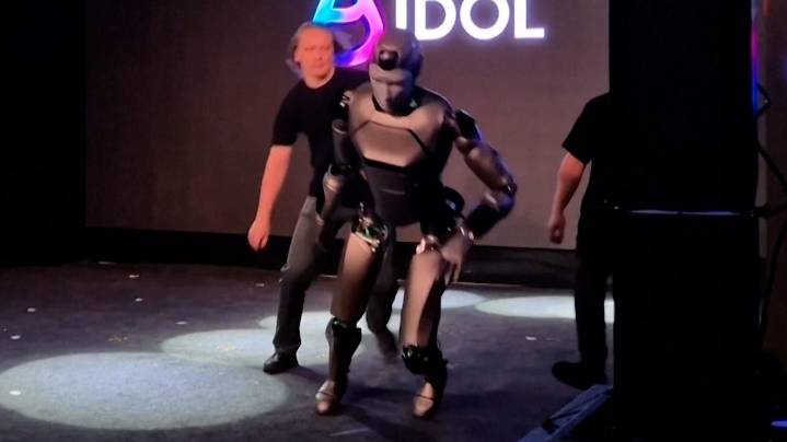 Watch Russian humanoid robot face-plant during debut