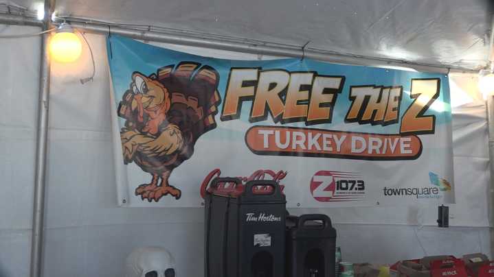'Free the Z' annual turkey drive marks 25 years of helping families in need