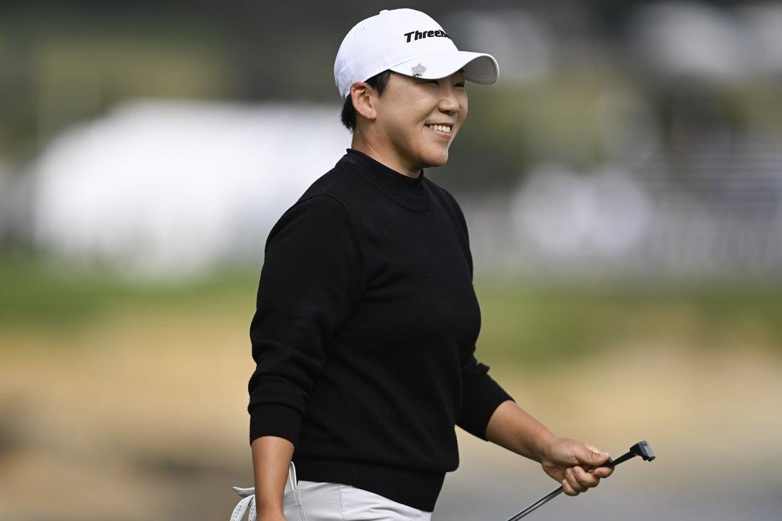 Deadspin | Jiyai Shin, Nasa Hataoka stand atop leaderboard in Japan