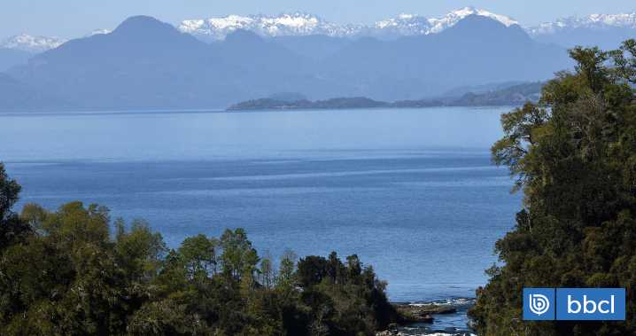 Embarcación con siete personas termina volcada en las aguas del Lago Ranco