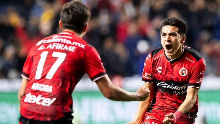 Xolos de Tijuana de la mano de Gilberto Mora sorprenden y golean a Tigres en el Estadio Caliente