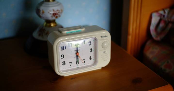 Can Resetting Your Body Clock Help Prevent Dementia?