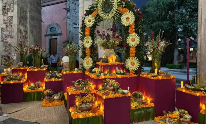 Querétaro presente en ofrenda de Palacio Nacional
