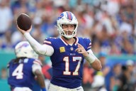 Bills vs. Buccaneers final predictions: Josh Allen, Buffalo favored in Week 11 showdown