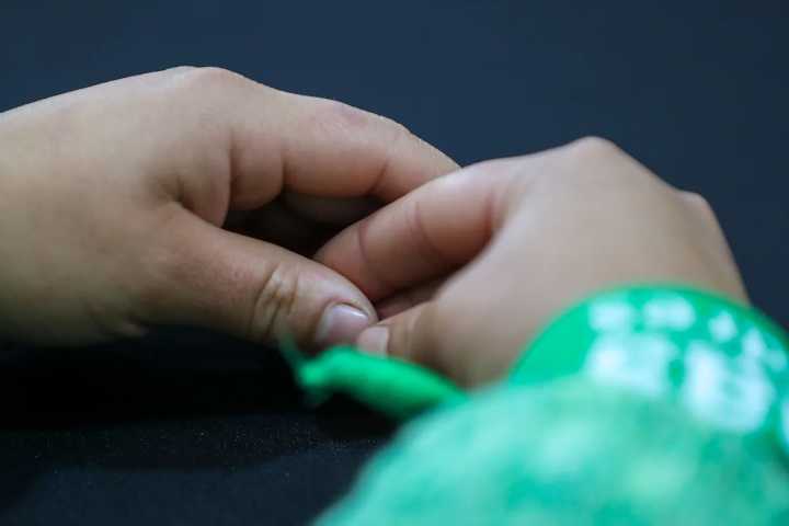 La violencia familiar y digital, las más reportadas por mujeres en la capital