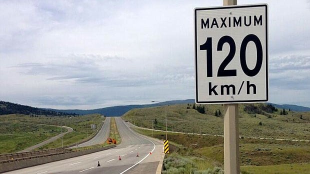 Alberta launches survey to gather opinions on hiking speed limit to 120 km/h