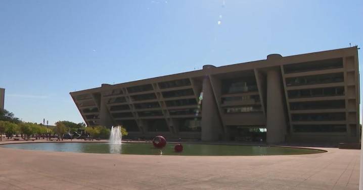 Dallas leaders revisiting DPD chief's decision to decline $25 million in funding to help ICE