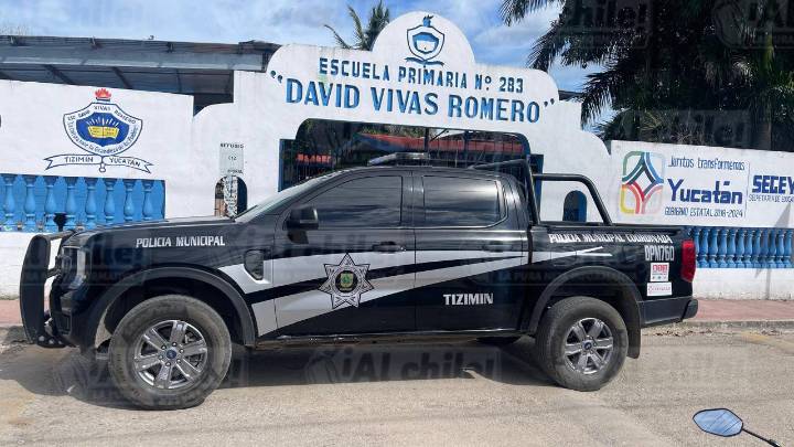 Alumno es hospitalizado tras golpearse la cabeza durante un ensayo