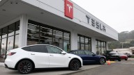 Tesla faces widening federal probe into door handle safety issues