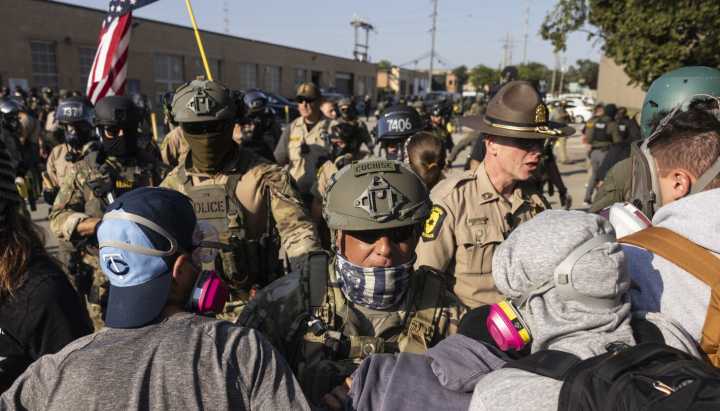 Federal judge enters broader order governing feds' use of force during immigration blitz