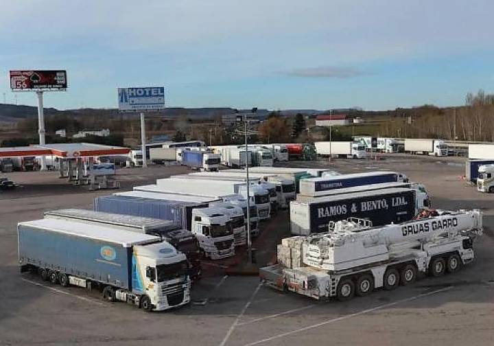 Muchos transportistas de León siguen despistados con la nueva normativa de Tráfico