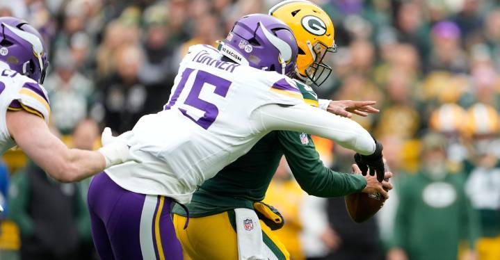 Minnesota Vikings at Green Bay Packers: Second Quarter Recap and Third Quarter Discussion