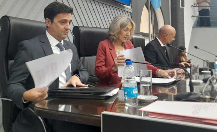 Los diputados fueron a un cuarto intermedio y el Presupuesto y la Ley Impositiva se tratan a la tarde