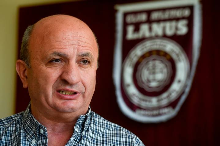 Nicolás Russo explotó contra Verón y reveló el secreto que nadie sabía sobre la AFA