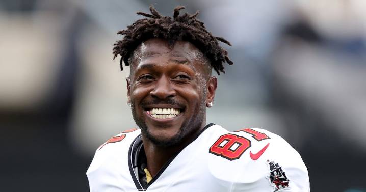 NFL Star Antonio Brown Arrested on Attempted Murder Charge