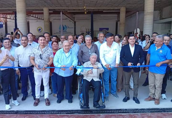 Sindicato de Seapal Vallarta inauguró su alberca para trabajadores y jubilados
