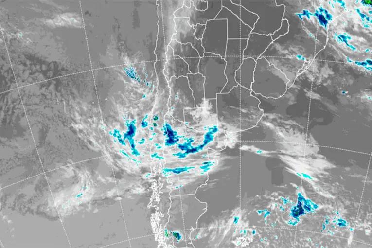 En qué provincias rigen hoy alertas por tormentas y fuertes vientos
