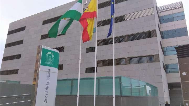 Condenado por amenazar a su expareja, a la que agredió en grupo siendo menor en Almería